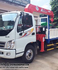 Xe cẩu Thaco Ollin 700C lắp cẩu Unic (mới)