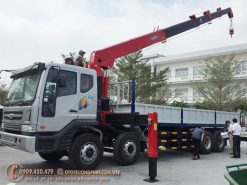 Xe Cẩu Deawoo 4 chân gắn cẩu CSS300 10 tấn