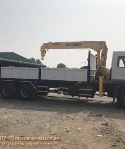 Alternative view of Xe cẩu Fuso FJ tải trọng 12,1 tấn gắn cẩu Soosan 525