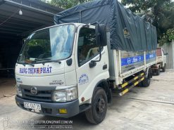 Xe tải Hino 300 Tải 3.49 Tấn thùng mui bạt - Đời 2016