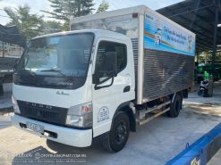 Xe tải thùng thùng kín FUSO 3.3 tấn - Đời 2017 Giá Tốt