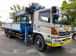 Xe cẩu Hino FL thùng dài gắn cẩu Dongyang – Xe đời 2015