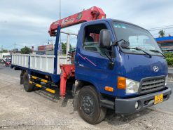 Xe tải cẩu Thaco HD650 4.95 tấn Gắn cẩu Unic V343 Đời 2017