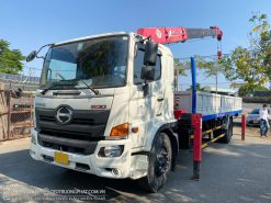 Xe Hino FG8JT7A gắn cẩu Unic V506 - Xe đời 2019 Siêu lướt