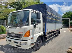 Xe tải Hino FC 9JLTC thùng nhôm mui bạt - Xe đời 2022 cực đẹp