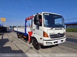 Xe tải cẩu Hino FC9JLTC gắn cẩu Unic UR-V340 (3 tấn 4 đốt) Xe đời 2021