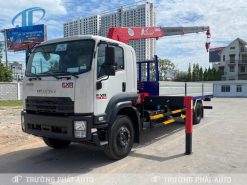 Xe tải cẩu ISUZU FVR900 (FVR34SE5) Euro5 gắn cẩu Unic URV635K - CNB (Mẫu Mới)