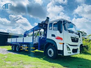 Xe tải cẩu Dongfeng 3 chân HoangHuy gắn cẩu Dongyan SS2036 - 8 tấn 6 khúc