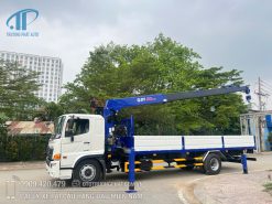 Xe Tải Cẩu HINO FG8JT8A-PGV EURO5 lắp cẩu DONGYANG SS1416( 7 tấn 6 khúc) thùng dài 8m